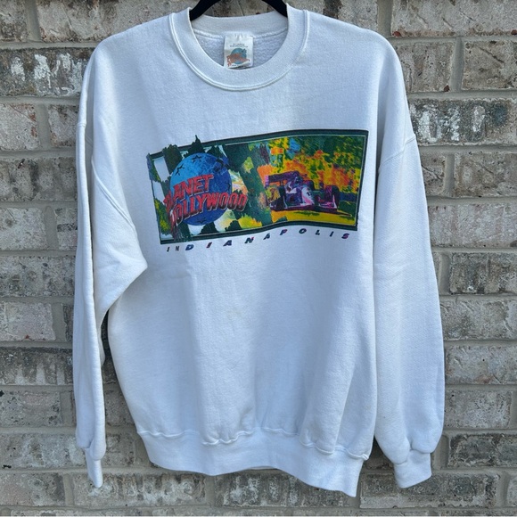 planet hollywood Other - Planet Hollywood Indianapolis White Sweatshirt Size XL